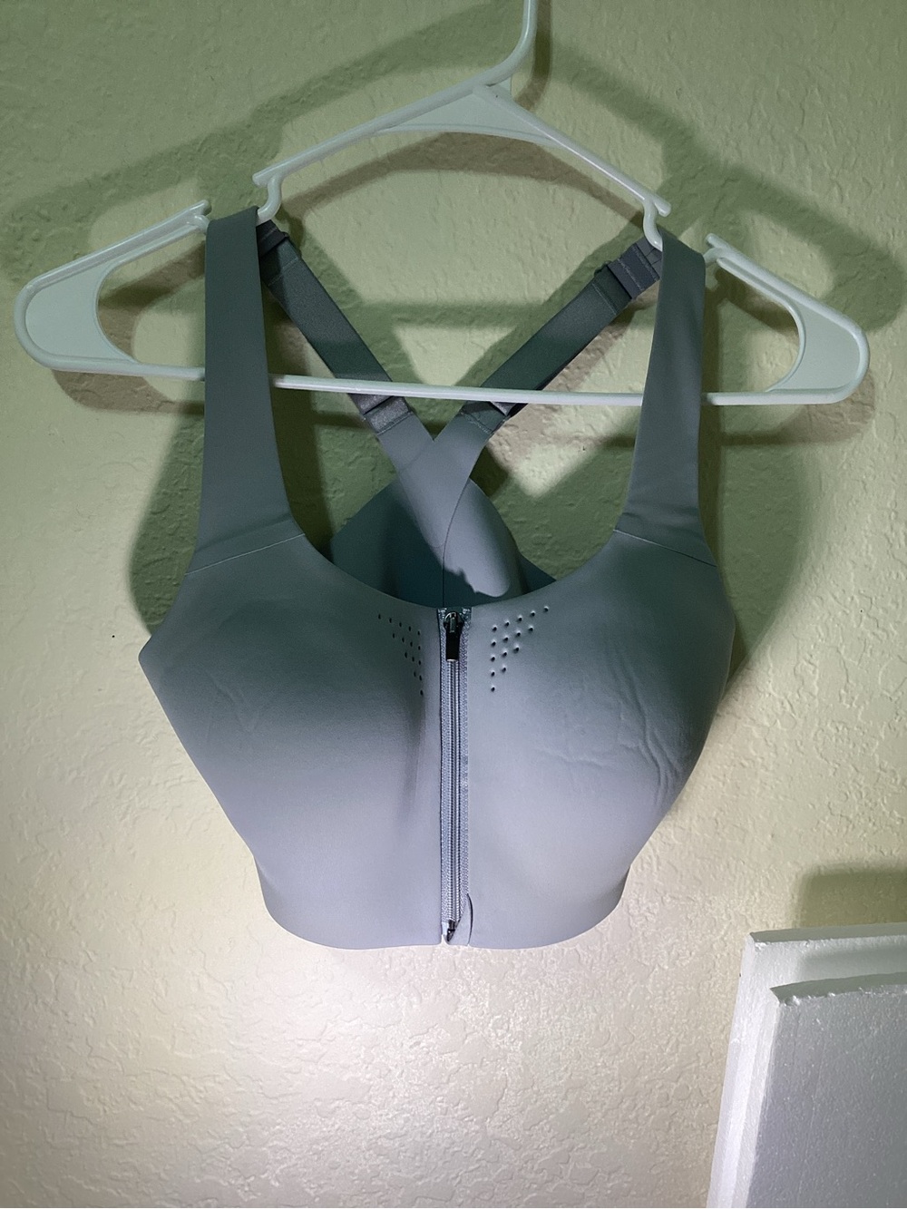 Victoria's Secret Light Gray Front-Zip Crossback Sports Bra